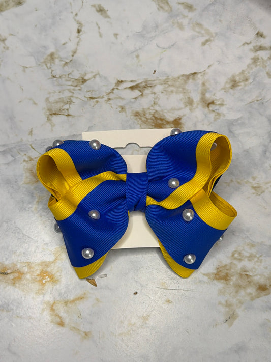 Blue and yellow with pearls